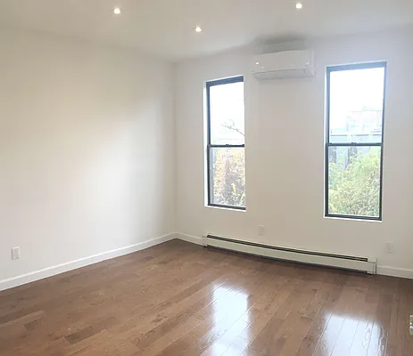 Rented by Jesse Evans, LREB | media 20