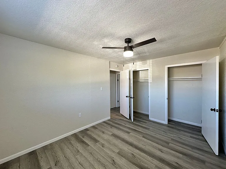 Newly Remodeled! Viewable November 8th! — Photo 18