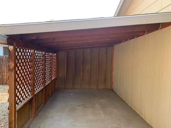 carport back of house