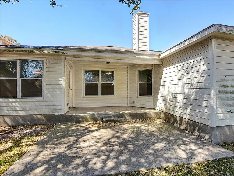 2300 Amy Lynn Ln — Photo 23