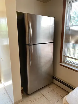 Rented by Mitra Hakimi Realty Group, LLC | media 45