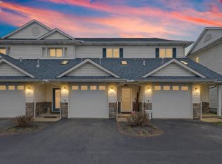 1223 W Lakeshore Dr, Port Clinton, OH