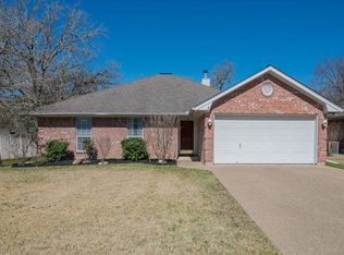 5805 Sheffield Terrace Ln, Bryan, TX 77802