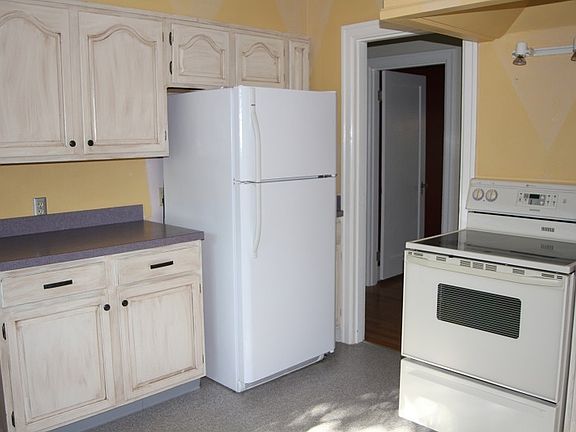 4th image of 518 Avenue F