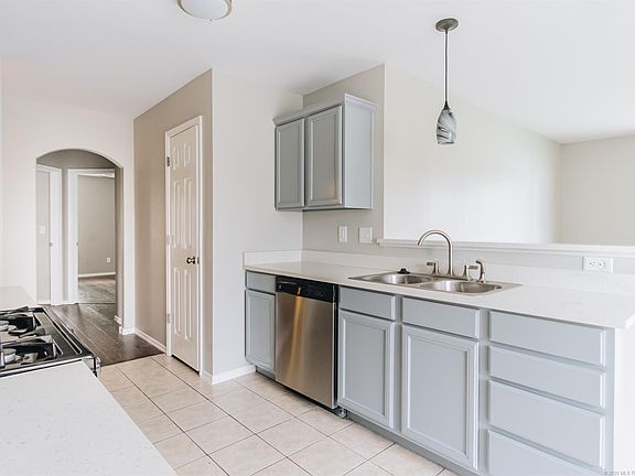 3rd image of 20341 E 41st Pl S