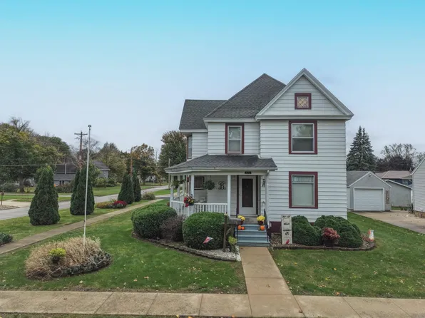 622 3rd Ave, Ackley, IA 50601