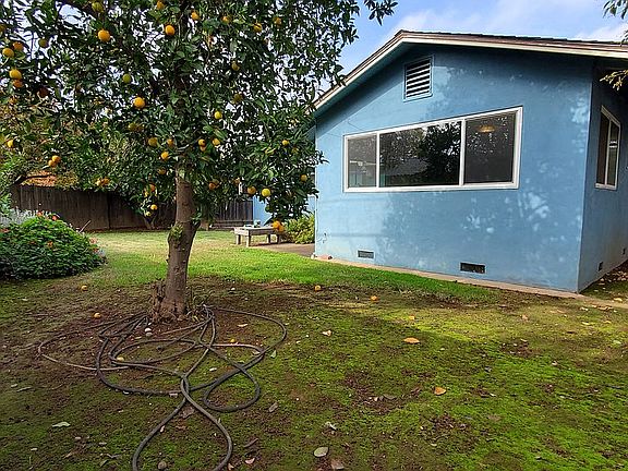 5th image of 8948 New Dawn Dr