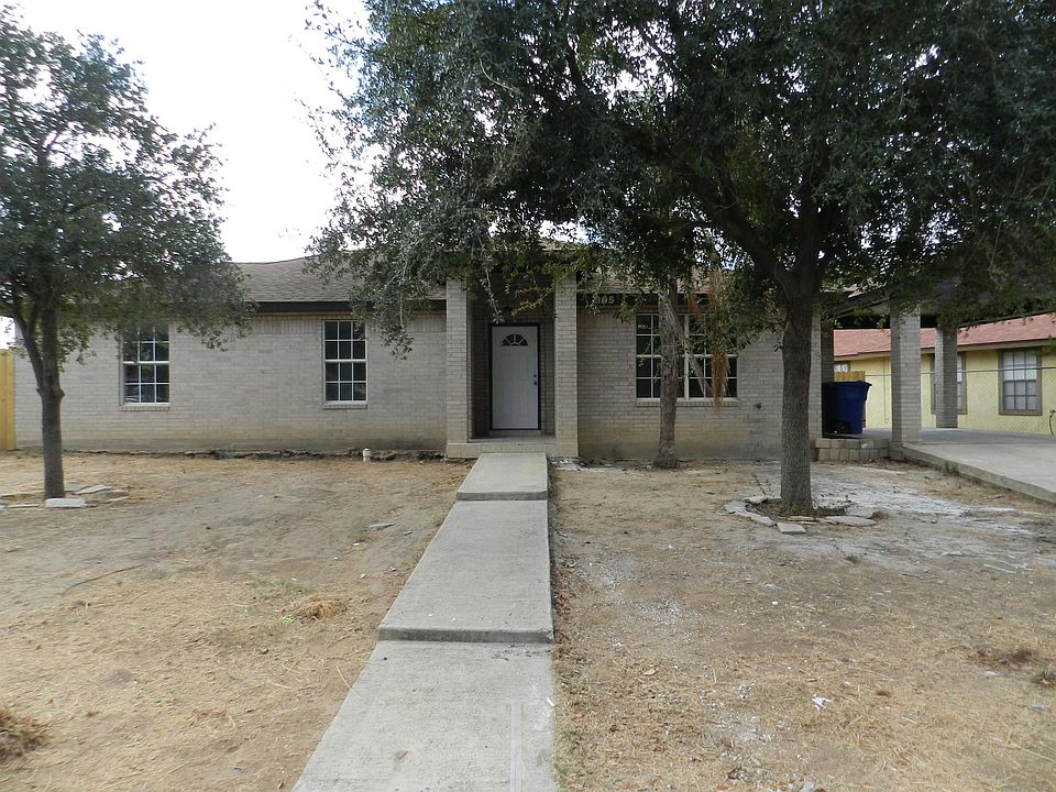 1st image of 305 Segovia Dr
