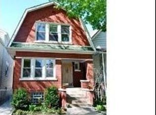 2540 W Pensacola Ave, Chicago, IL 60618