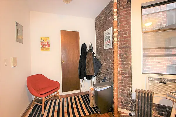 Rented by Compass | media 14