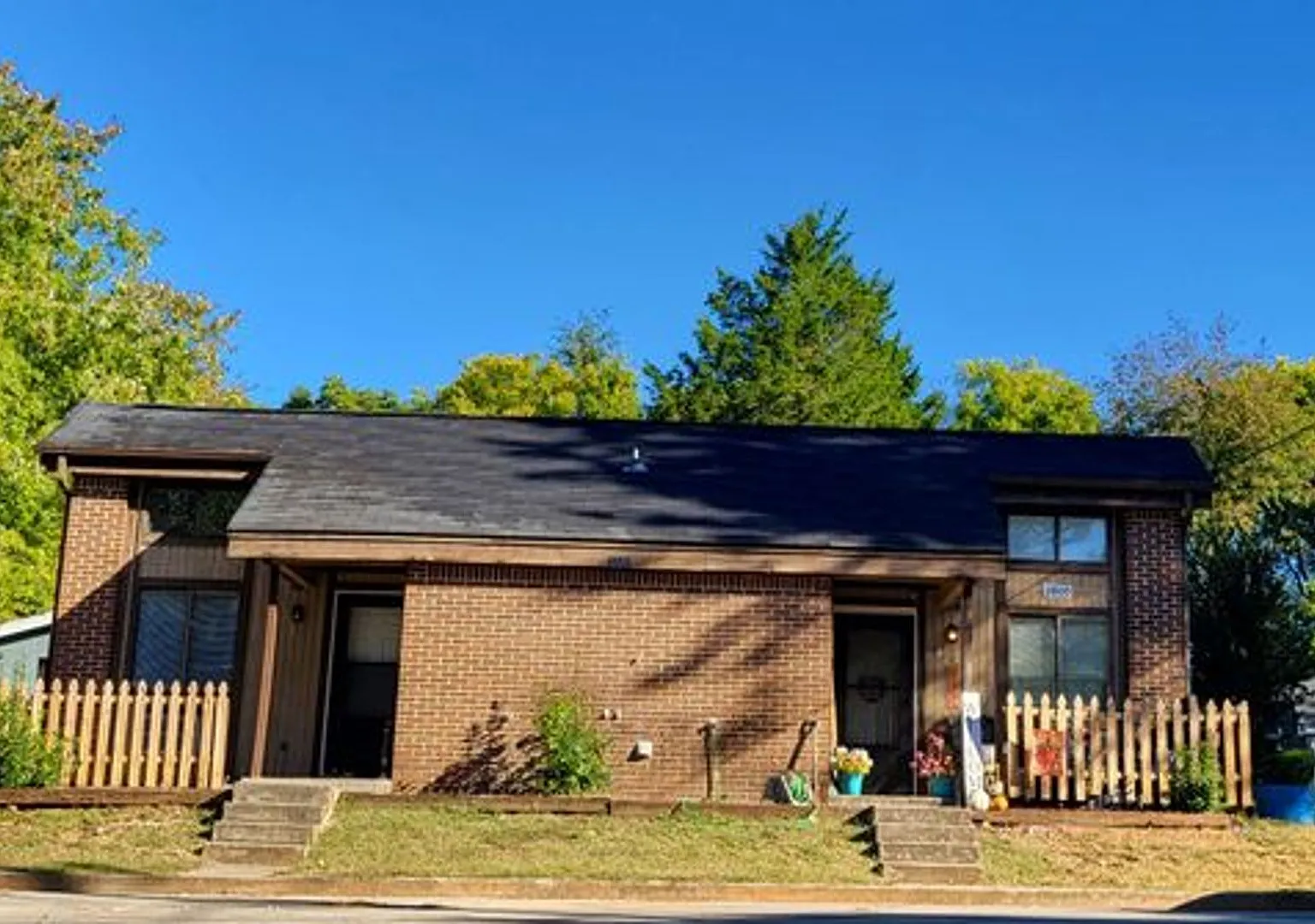 2800 Garvin Rd — Photo 1