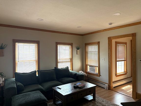 3rd image of 2 Fremont St APT 2