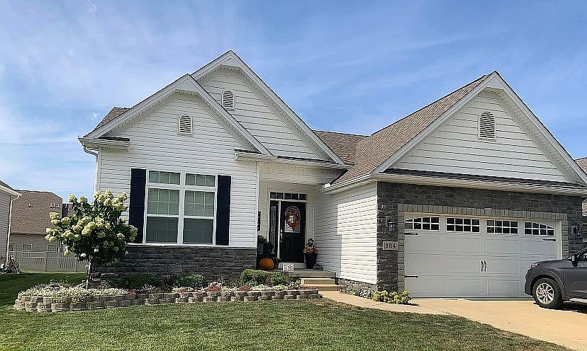 1st image of 184 Shoreland Cir