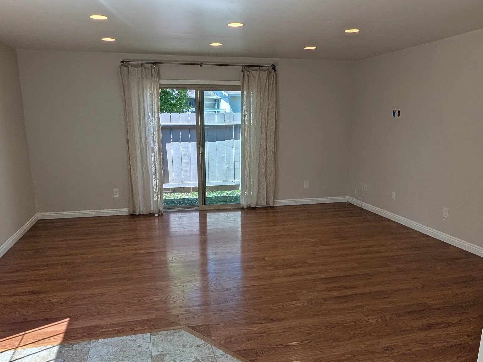 3 bed, 1170 sqft, $1,600 — Photo 4
