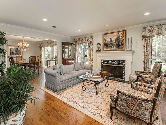 2nd image of 7318 Baxtershire Dr