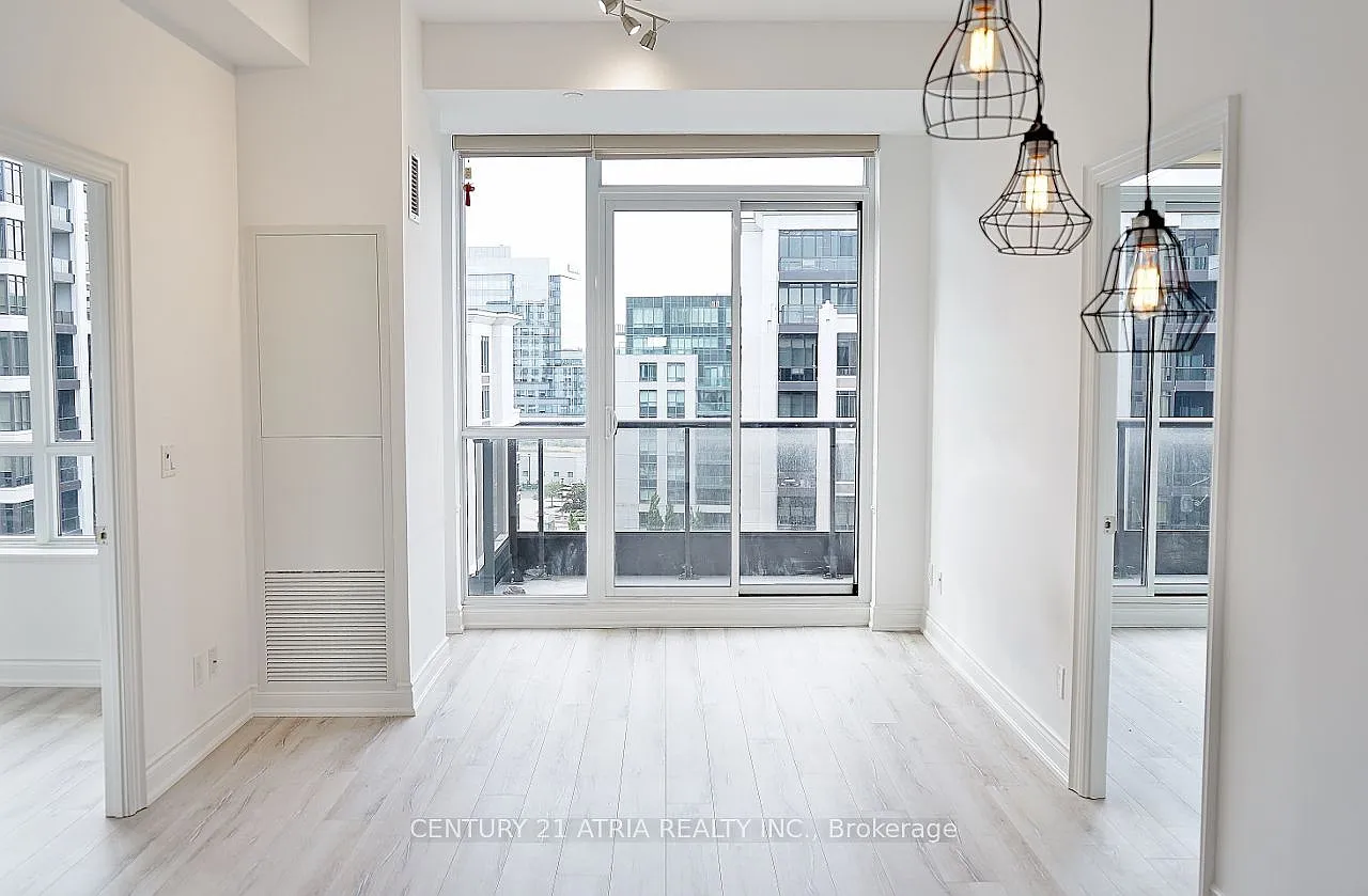 2 bed, $2,800 — Photo 1