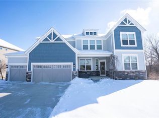 31 Harvester Dr, Copley, OH 44321