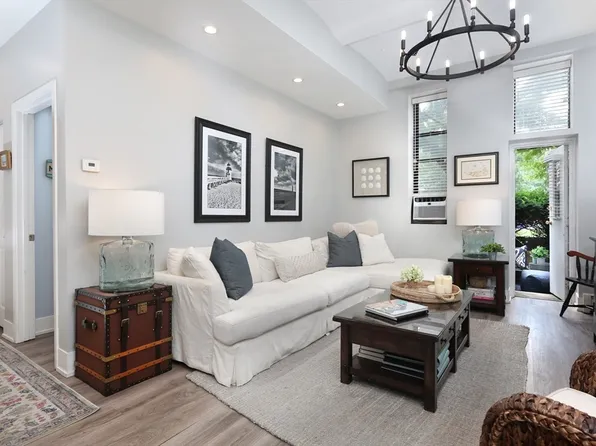 60 Gibson St APT 104, Dorchester, MA 02122