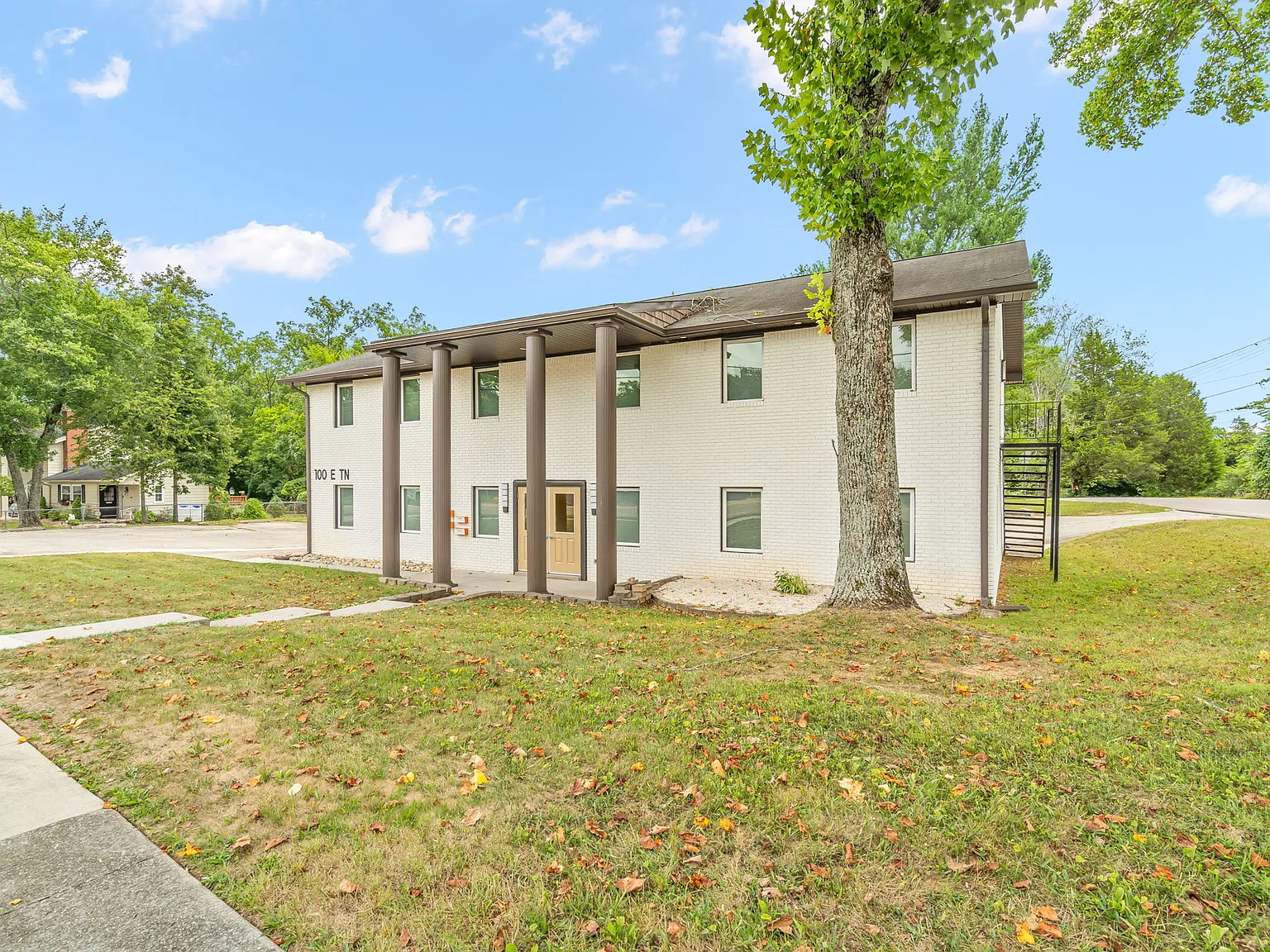 1 bed, 831 sqft, $1,395 — Photo 2