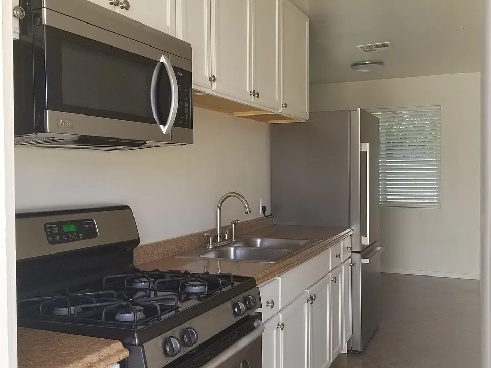 2019 W Turney Ave #3