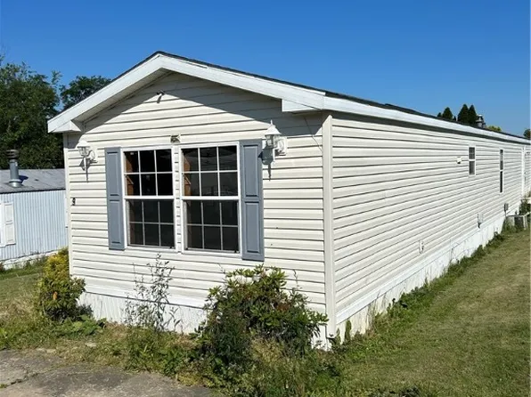 9 Scott Rd, Washington, PA 15301