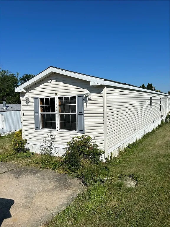9 Scott Rd photo 1