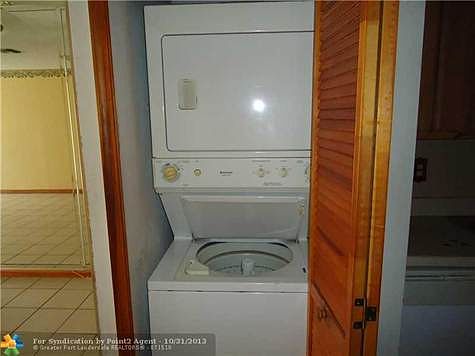 5th image of 11042 Royal Palm Blvd #6-5