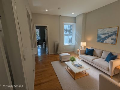36 Winchester St APT 6, Brookline, MA, 02446