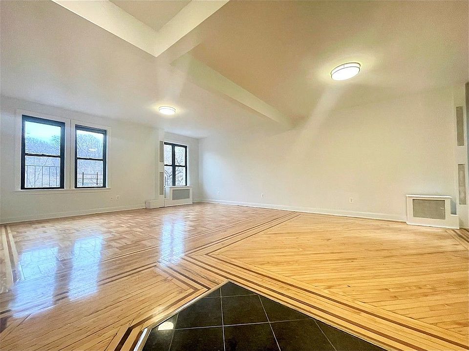 1st image of 217 Central Park N #16