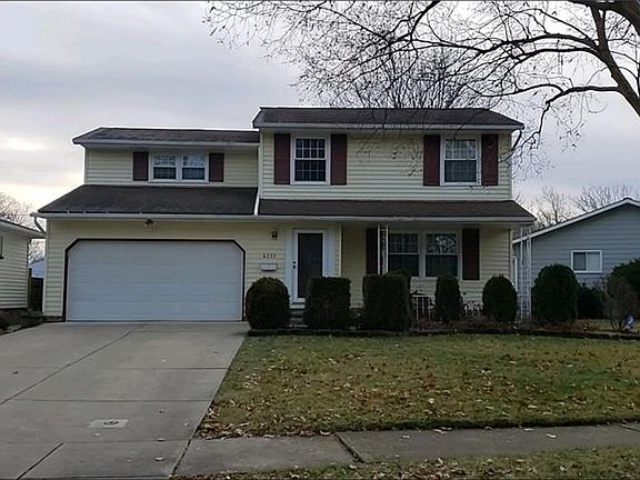 3rd image of 4351 W 197th St