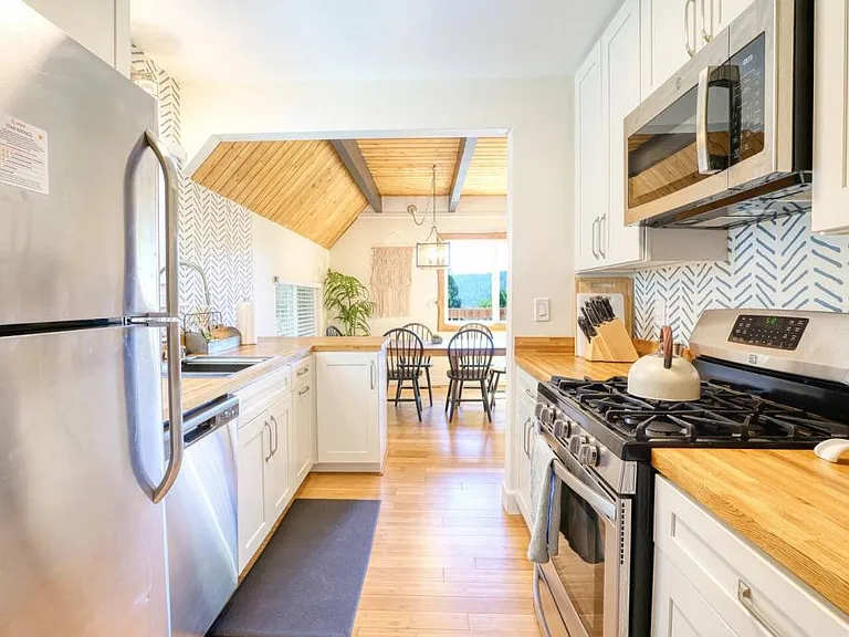 334 Weisshorn Dr — Photo 37
