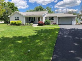 1116 N Greece Rd, Rochester, NY 14626