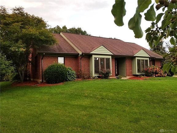 2nd image of 25 Heather Pl