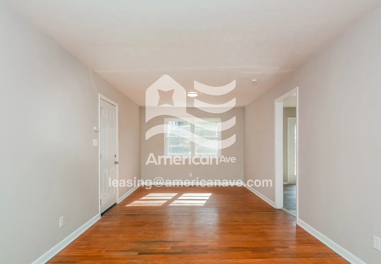 3 bed, 1.5 bath, 1456 sqft, $1,353 — Photo 4