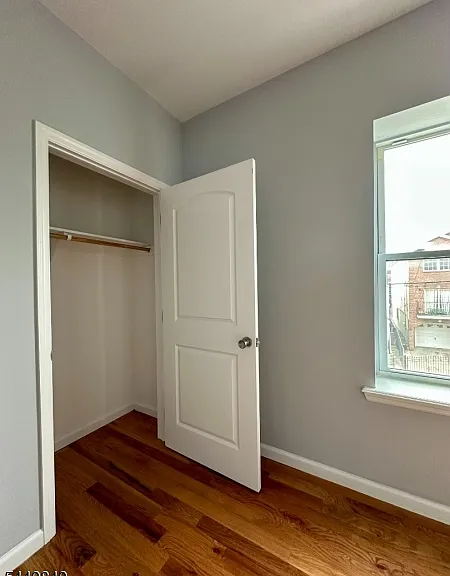 201-205 Marshall St #6 — Photo 7