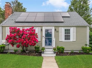 23 Delway Rd, Cranston, RI 02910