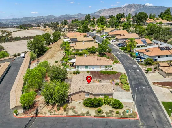 1920 Larkspur Dr, Alpine, CA 91901
