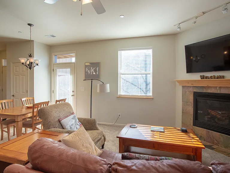 115 Spinner Rd #6 — Photo 10