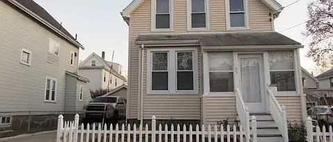 1st image of 65 Young St