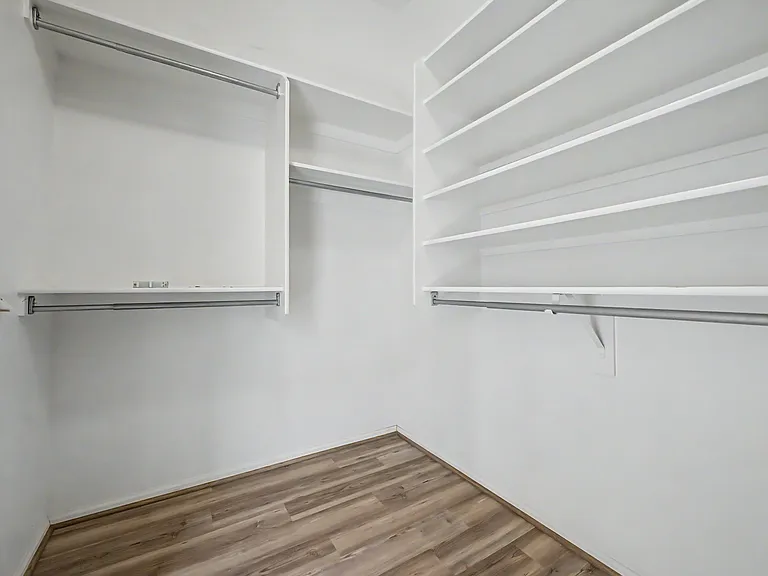 4649 E Augusta Ave — Photo 31