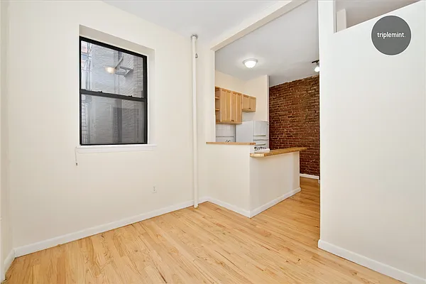 Rented by Triplemint | media 10