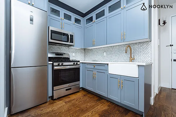 Rented by Nooklyn NYC LLC | media 22