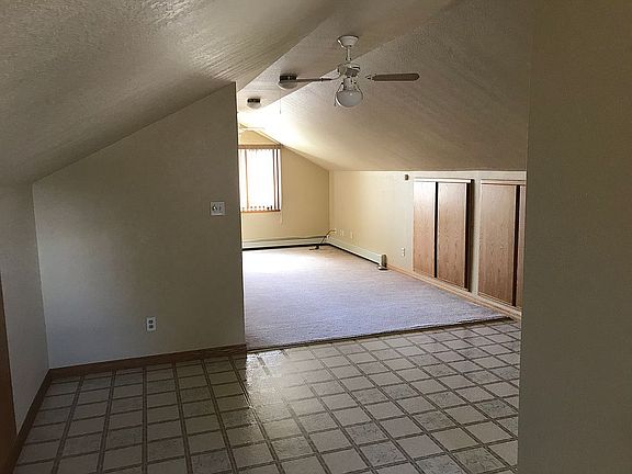 4th image of 211 La Veta Ave