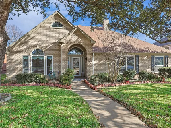 2106 Menton Pl, Carrollton, TX 75006