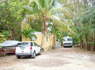 720 Sharon Pl, Key Largo, FL 33037