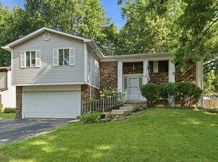 1156 Partridge Ave, Bolingbrook, IL 60490