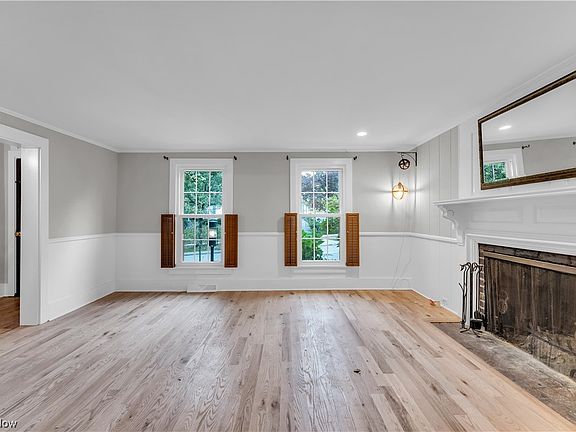 5th image of 164 North St