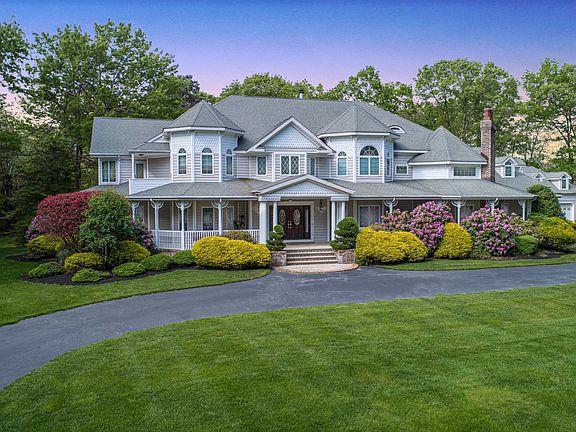 3rd image of 1625 Raccoon Dr