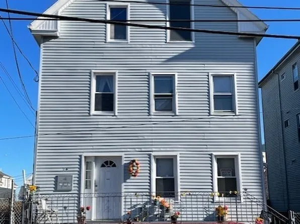 26 Cleveland St, New Bedford, MA 02744