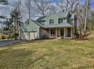 4 Farley Ln, Acton, MA 01720